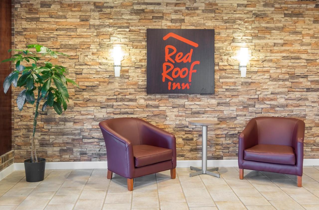 Red Roof Inn & Suites Уайтевилл Экстерьер фото
